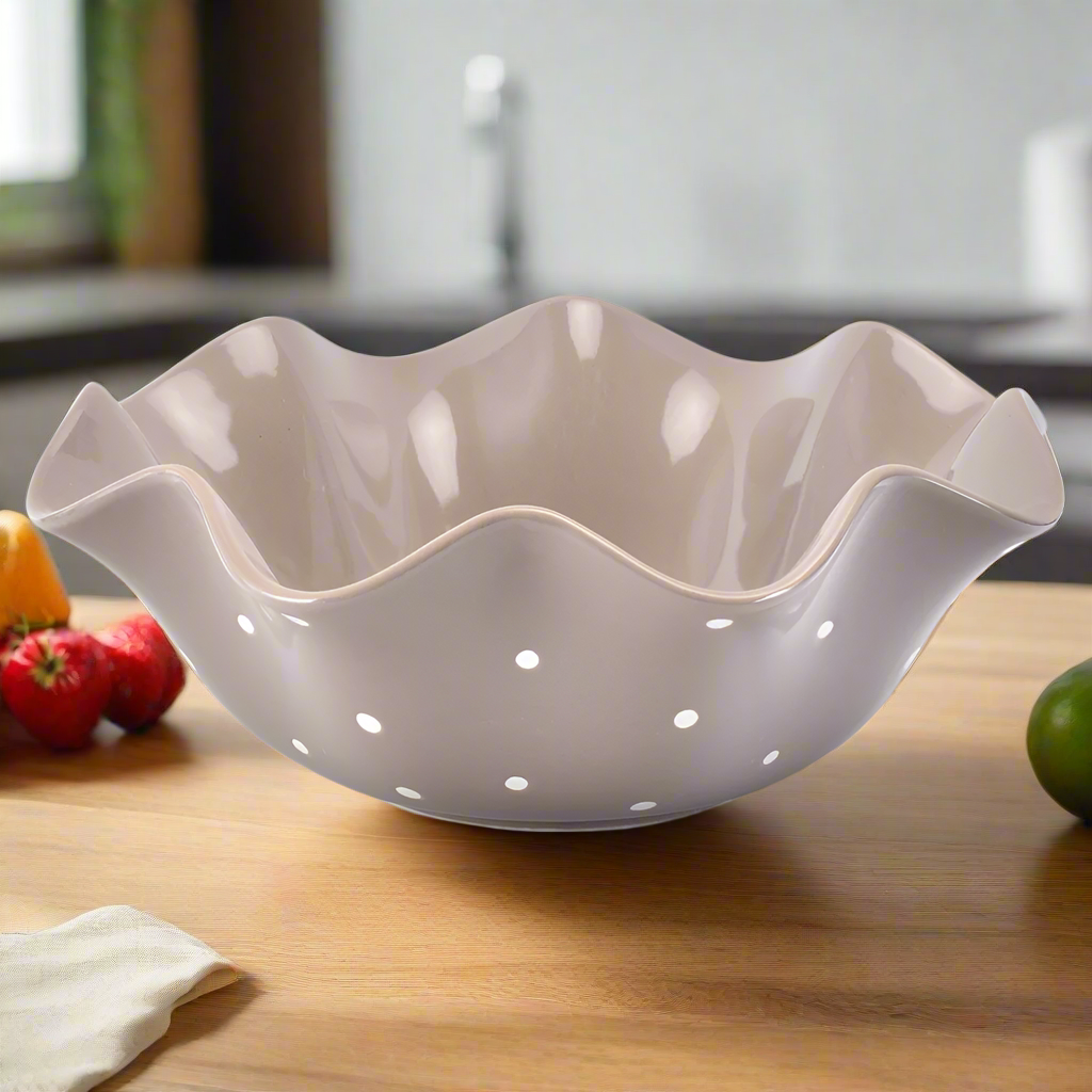 Polka Dot 4 qt Ruffled Serving Bowl