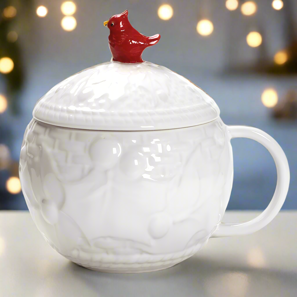 Holly Berry 18 oz Merry Lidded Mug