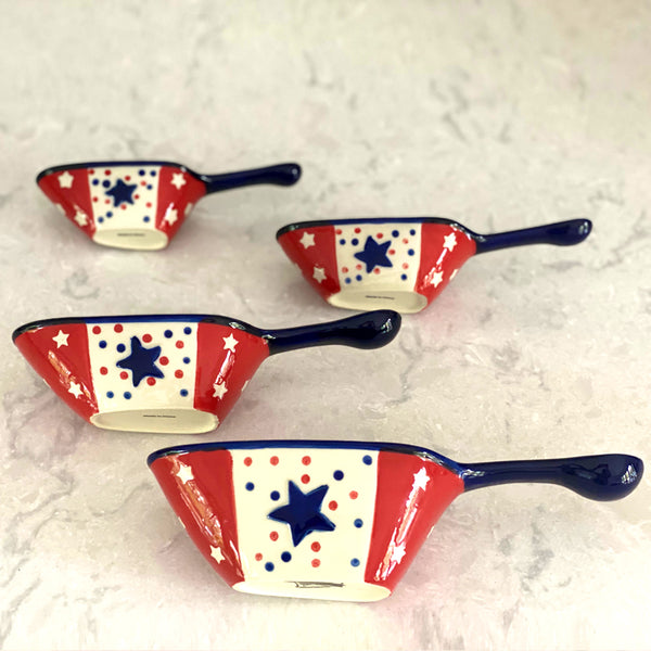 Star Stitched Measuring Scoops & Spoons