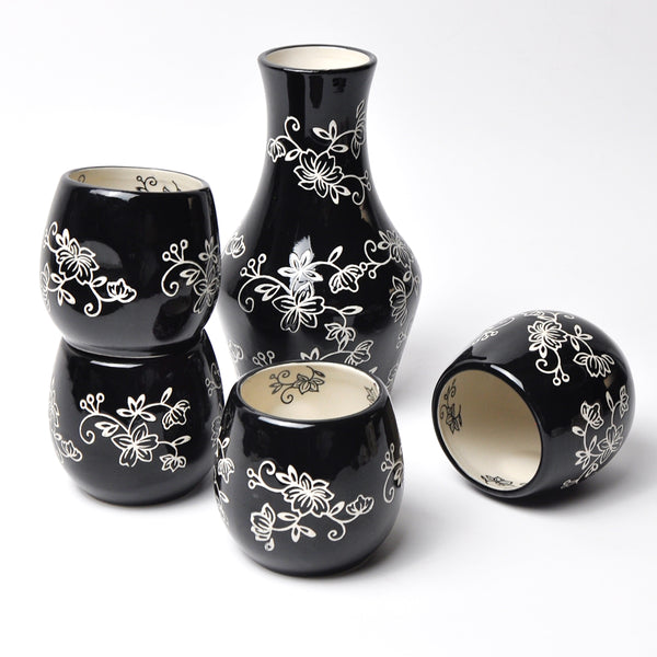 Set of 4 Grip Cups with Carafe-Floral Lace Black